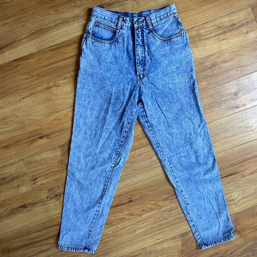 Vintage Bill Blass 90s High Rise Straight Leg Light Wash Mom Jeans size 8